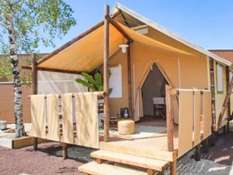 BUNGALOW TOILÉ 4 personnes - JUNGLE LODGE sans sanitaires, sans eau