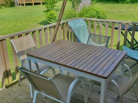 CHALET 4 personnes - La Cabane avec Sanitaires. Arrivée 16h Départ 10h. Max