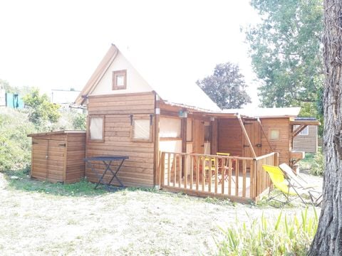 CHALET 4 personnes - La Cabane avec Sanitaires. Arrivée 16h Départ 10h. Max