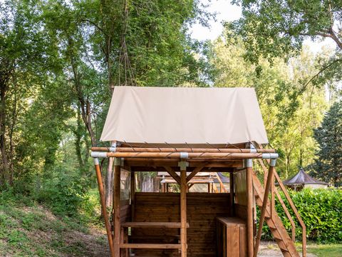 HÉBERGEMENT INSOLITE 2 personnes - Bivouac AVEC literie.