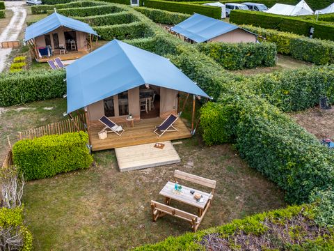 Tente en toile et en bois 5 personnes - Lodge (sans sanitaires)