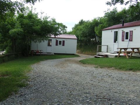 MOBILHOME 4 personnes - Chalet mobile - un mélange entre le chalet et le mobil-home - sans sanitaires