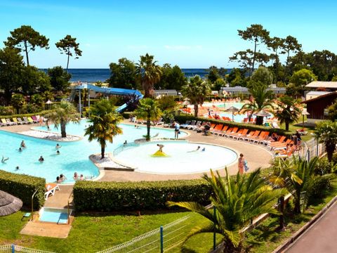 Tour Opérateur et particuliers sur camping Les Viviers - Funpass non inclus - Camping Gironde