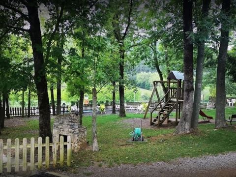 Camping La Soleia d'Oix - Camping Girona