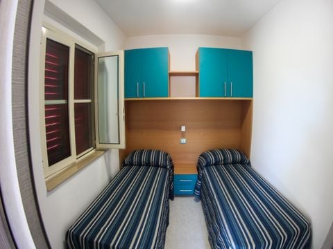 APPARTEMENT 4 personnes - TRILO 4 STANDARD (plage à 300 mètres)