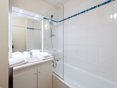 MAISON 4 personnes