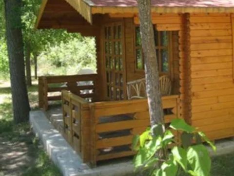 CHALET 2 personnes - Cabane en bois VELETA avec cuisine