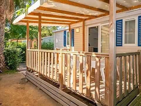 MOBILHOME 6 personnes - Comfort | 3 Ch. | 4/6 Pers. | Terrasse surélevée | Clim.