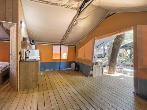 BUNGALOW TOILÉ 4 personnes - Safaritent sanitaire