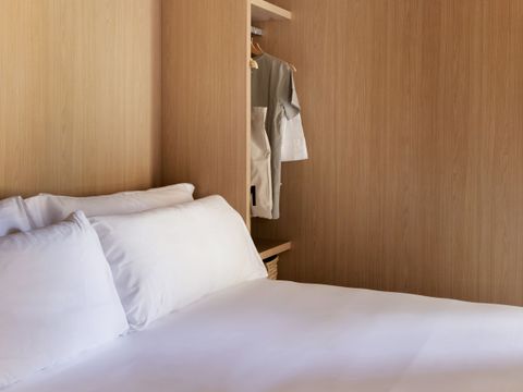 MOBILHOME 2 personnes - COUPLE + 1 chambre