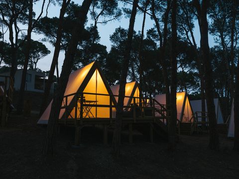 Tente en toile et en bois 2 personnes - Cabin Tent