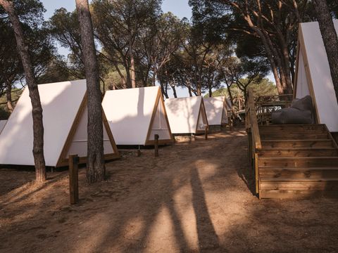 Tente en toile et en bois 2 personnes - Cabin Tent