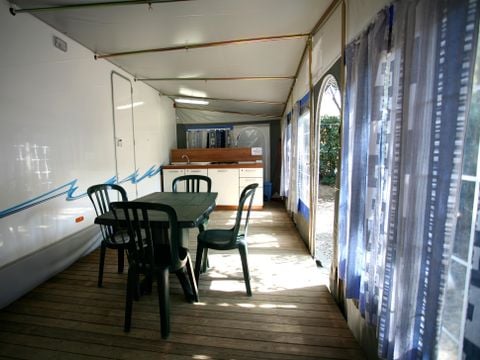 CARAVANE 2 personnes - Maxi Caravan - prix pour 2 personnes