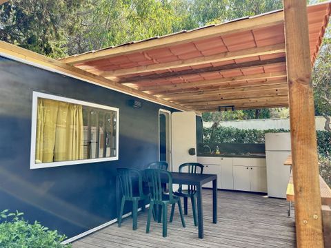 Caravane 2 personnes - Superior - Sans sanitaires - Cuisine exterieure - Prix