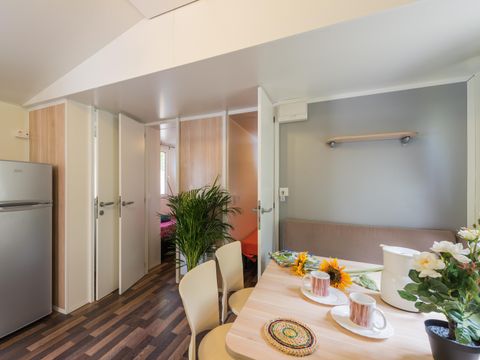 CARAVANE 6 personnes - MAXI