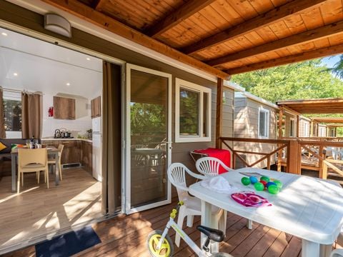 CARAVANE 4 personnes - DELUXE