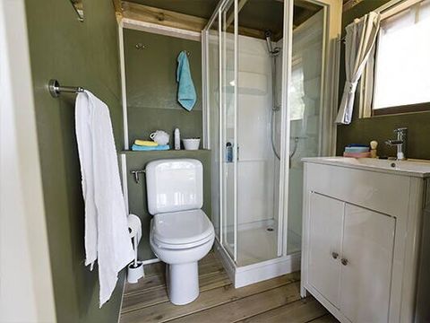 TENTE 4 personnes - Airlodge | 2 Ch. | 4 Pers. | 1 SDB