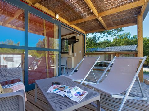 CHALET 4 personnes - Chalet Mistral 25m² - climatisé -  2 chambres - terrasse 12m² 4/5 pers.