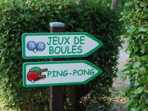 Camping Sites et Paysages - La Pinède - Camping Aude