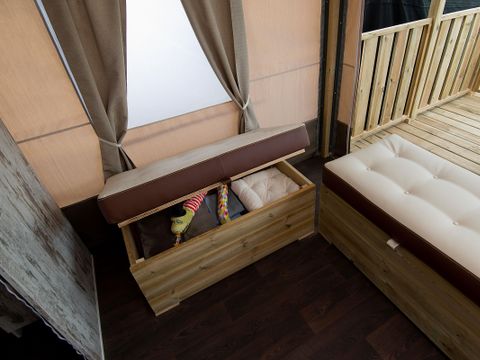 Tente en toile et en bois 5 personnes - Lodge Tent