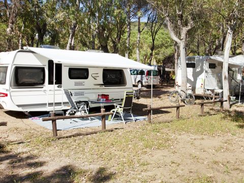 Emplacement - Emplacement COMFORT pour Caravane, Camping Car