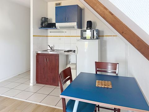 STUDIO 3 personnes