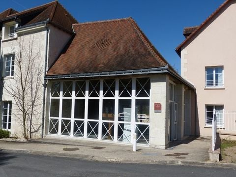 Appart'hôtel Roche-Posay - Camping Vienne - Image N°3