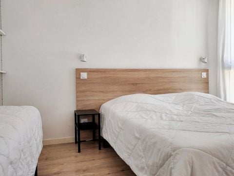 GÎTE 5 personnes - "Climatisation" 3 pièces