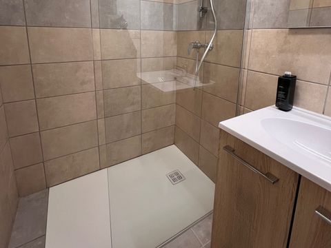 GÎTE 5 personnes - "Climatisation" 3 pièces