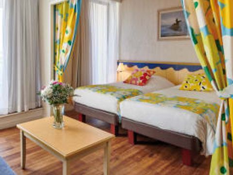 STUDIO 2 personnes - Studio 2 Personnes Supérieur 