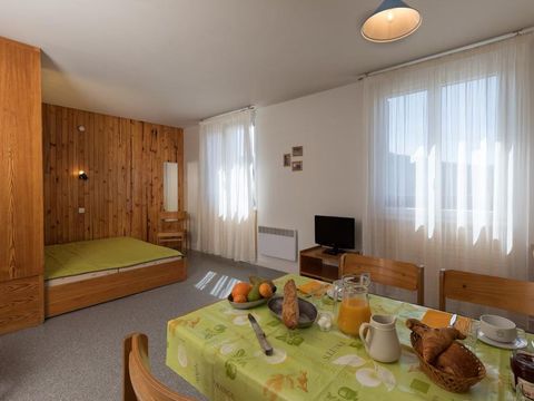 STUDIO 6 personnes - 33 m²