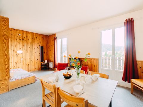 STUDIO 6 personnes - 33 m²