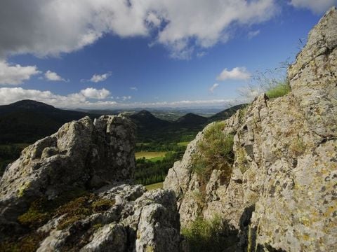 VVF Villages - Les Sucs du Velay - Saint-Julien-Chapteuil - Camping Haute-Loire - Image N°7
