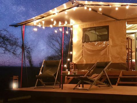 Bungalow toilé 6 personnes - Hypitipy