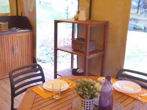 BUNGALOW TOILÉ 6 personnes - Hypitipy 23m²- 2 chambres- sans sanitaires