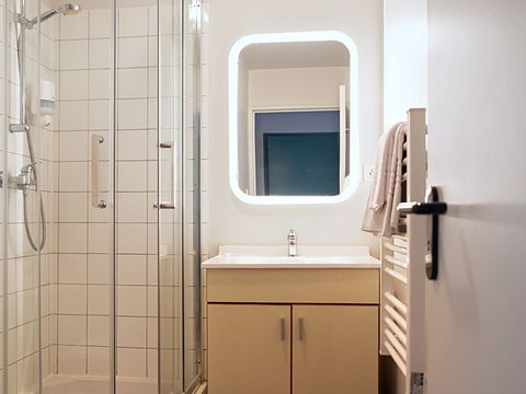 STUDIO 2 personnes - Lit Double avec balcon