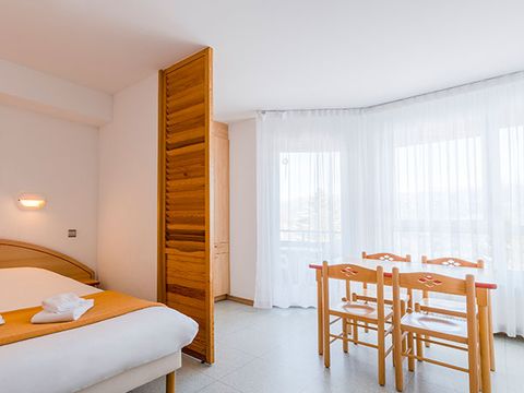 STUDIO 2 personnes - SUPERIEUR