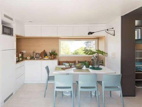 MOBILHOME 8 personnes - TAOS LUXE Jacuzzi 4 CH 8 PERS