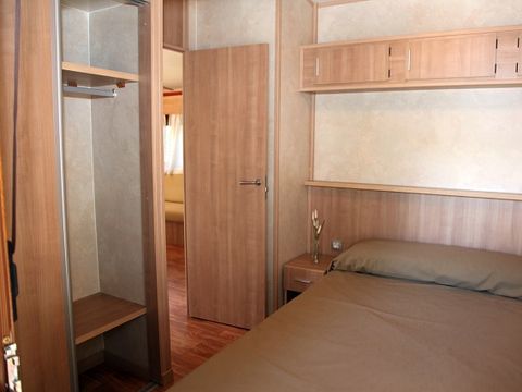 MOBILHOME 8 personnes - 6+2 personnes