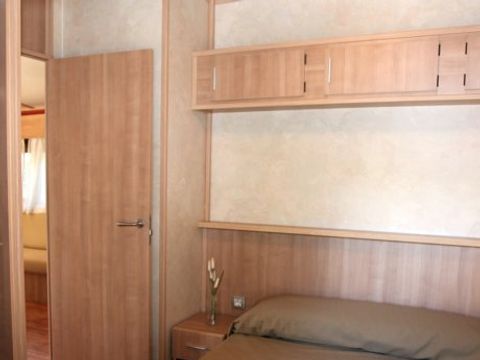 MOBILHOME 8 personnes - 6+2 personnes