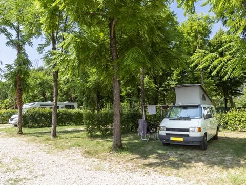 hu Venezia Camping in Town - Camping Venezia - Image N°2