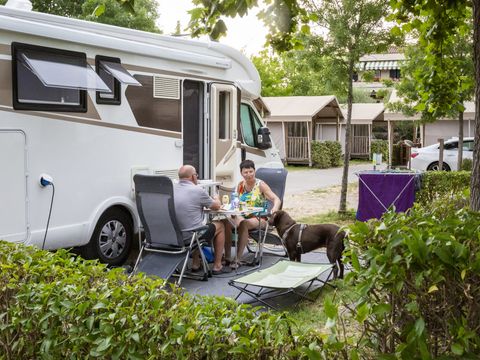hu Venezia Camping in Town - Camping Venezia - Image N°3