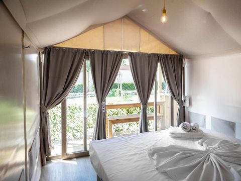 Tente en toile et en bois 2 personnes - SAFARI TENT