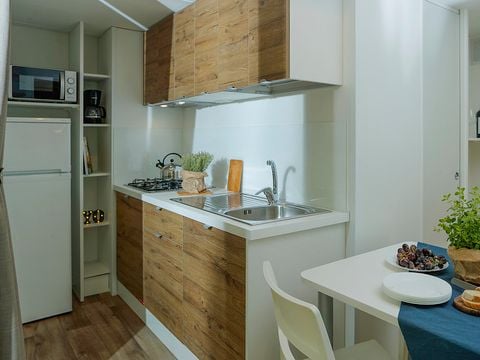 MOBILHOME 5 personnes - hu Stay Smart	Bungalow Superior