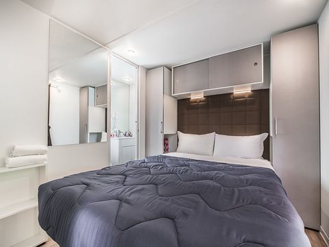 MOBILHOME 5 personnes - hu Stay Smart	Bungalow Superior