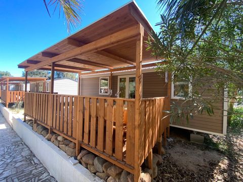 MOBILHOME 4 personnes - Superior (seaside area - bathroom italian style)