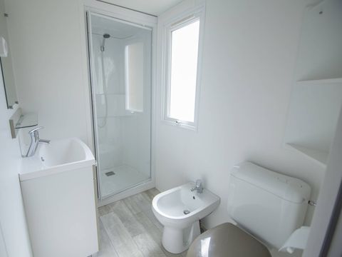 MOBILHOME 6 personnes - Deluxe ( bathroom italian style)