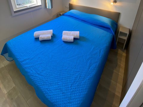 MOBILHOME 6 personnes - Deluxe ( bathroom italian style)