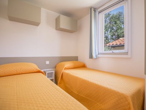 MOBILHOME 4 personnes - Deluxe Fourth Raw