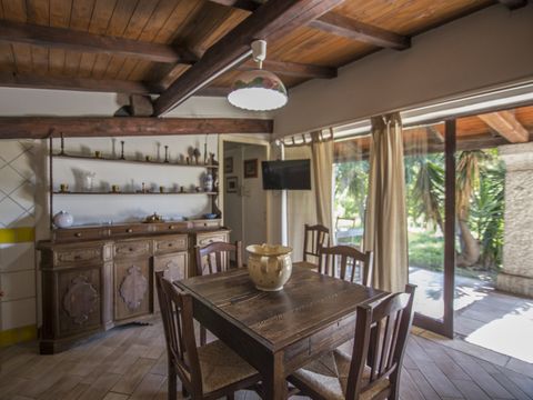 VILLA 5 personnes - Deluxe